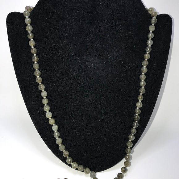 32" Labradorite And Silk Necklace - Picture 1 of 7